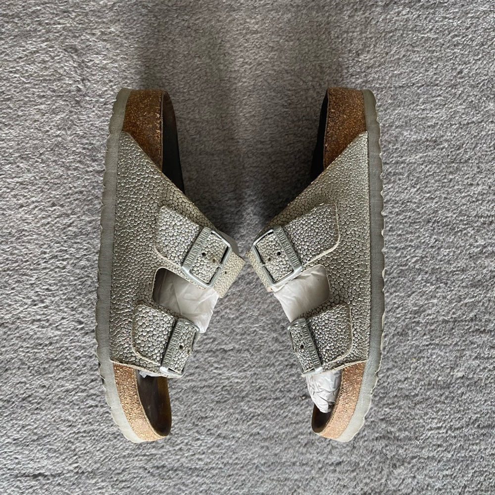 Birkenstock Arizona Iridescent Silver Pebble Leather